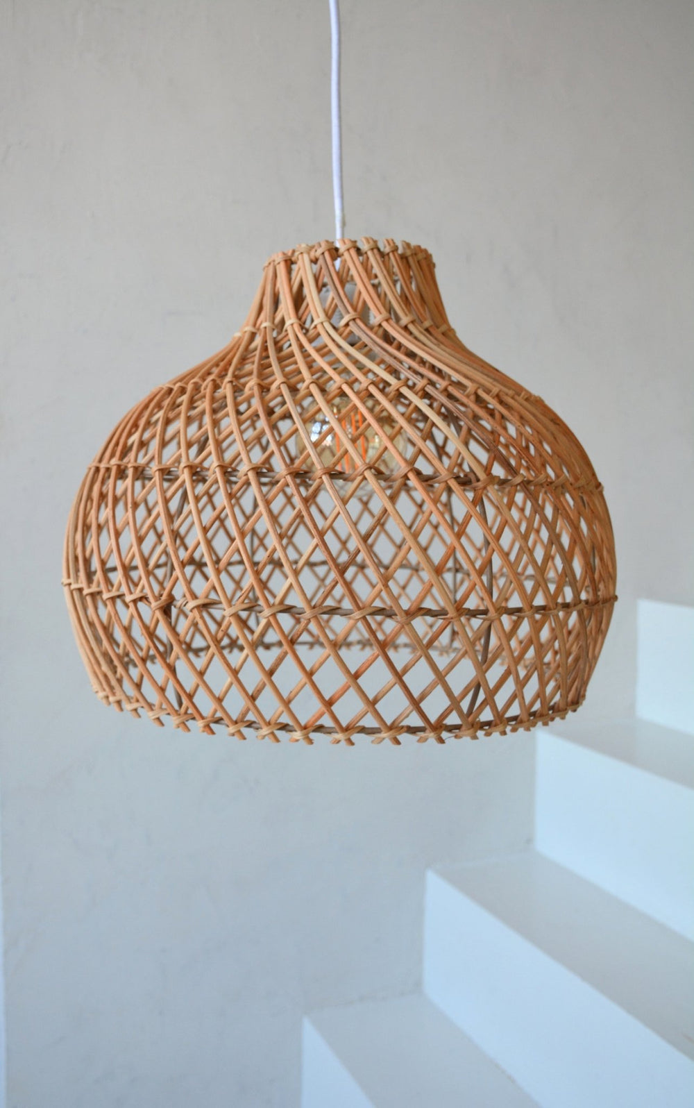 O Pingente Uluwatu - Rattan - M - Hippie Monkey - Image 2