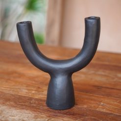 O Suporte para Velas Pohon – Preto