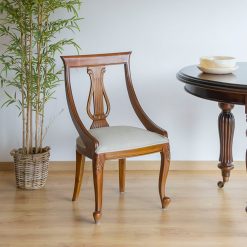 Cadeira de mogno e tecido 50*47*90