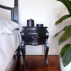 Mesinha de mogno cor preta 57 x 40 x 70