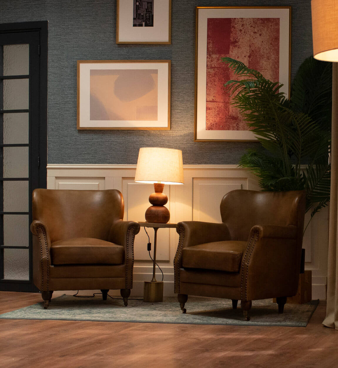 Poltrona de acácia e pele 65 x 72 x 80