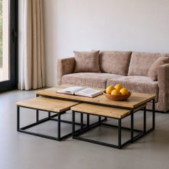 Mesa de centro S/3 em madeira natural com estrutura em metal